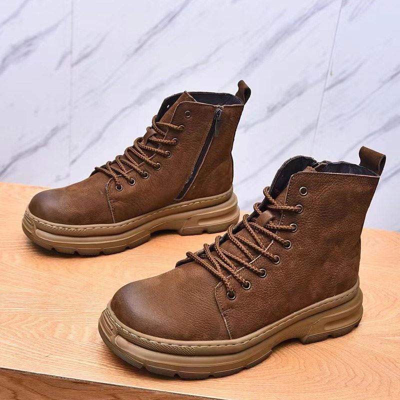 Pra*a casual shoes